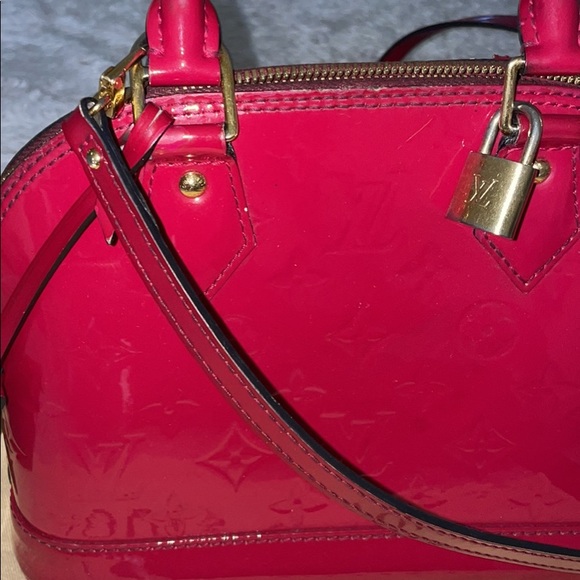 Pink Louis Vuitton Alma BB - Picture 7 of 10